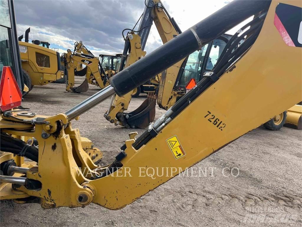 CAT 430F2 4WD Rýpadlo-nakladače