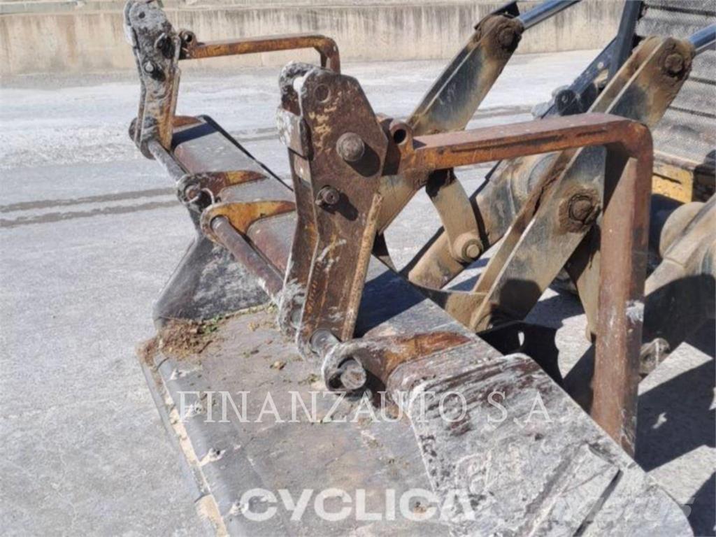 CAT 432DAA Rýpadlo-nakladače