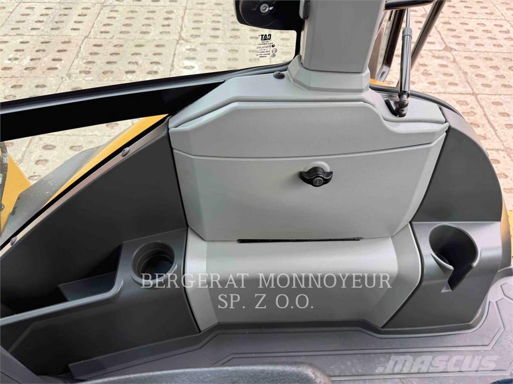 CAT 434 Rýpadlo-nakladače