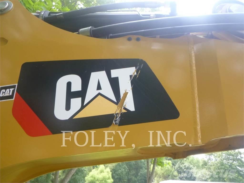CAT 450-07 Rýpadlo-nakladače