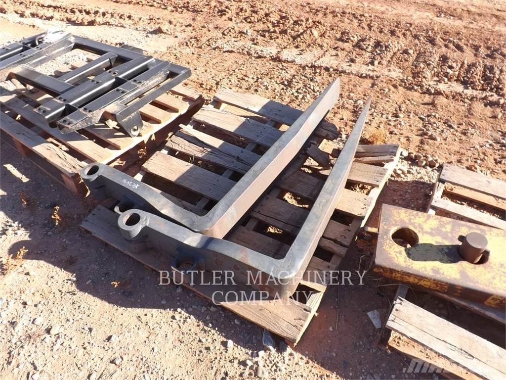 CAT 48TINES Vidlice