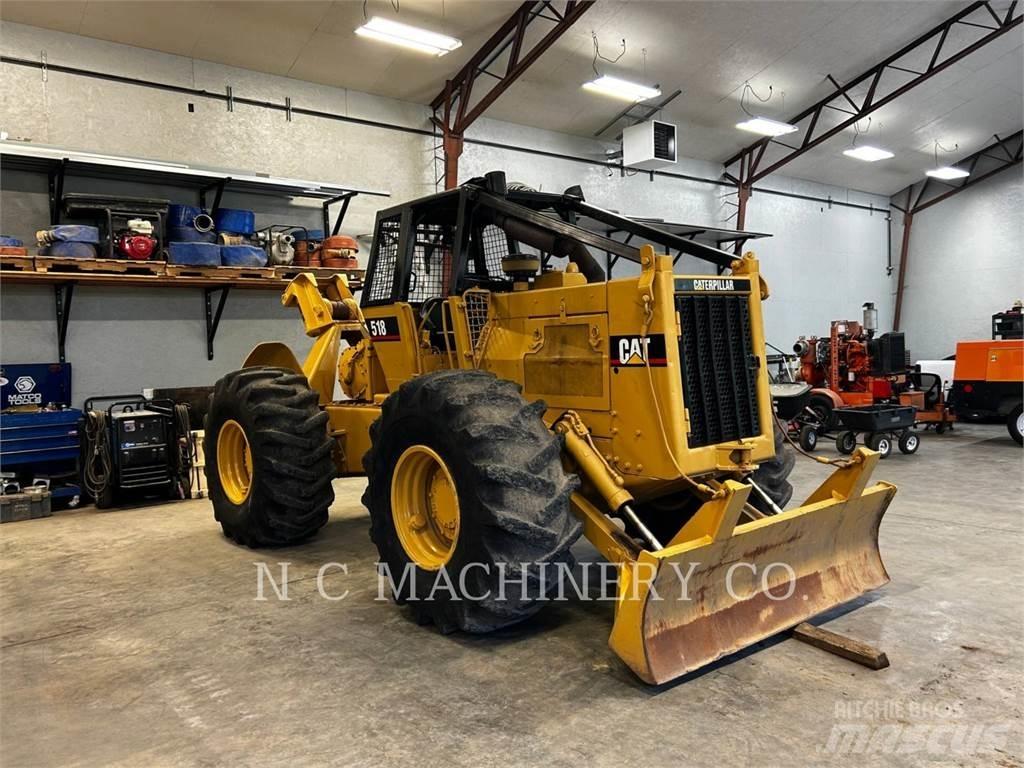 CAT 518 Lesní traktory