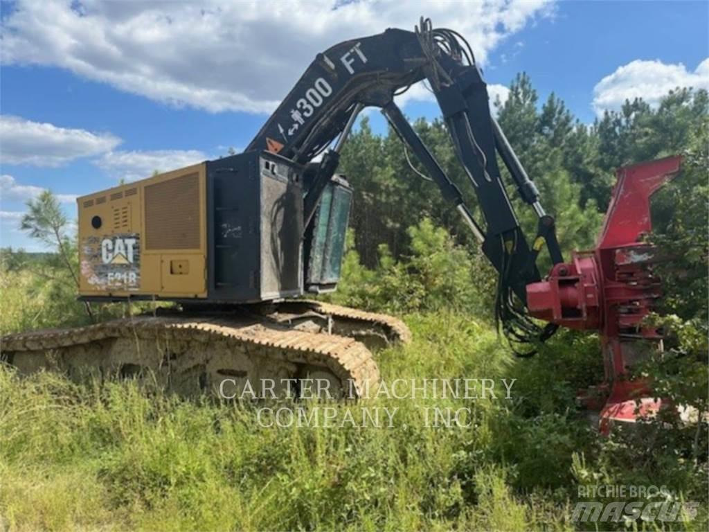 CAT 521B Kácecí harvestory