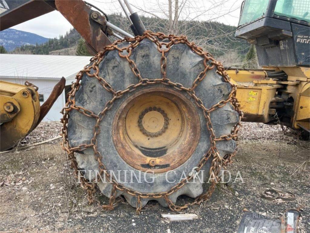 CAT 545C Skiddery