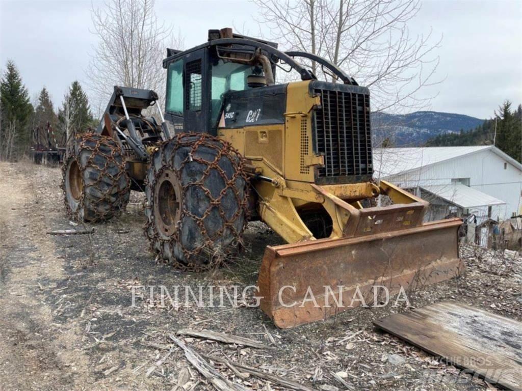 CAT 545C Skiddery