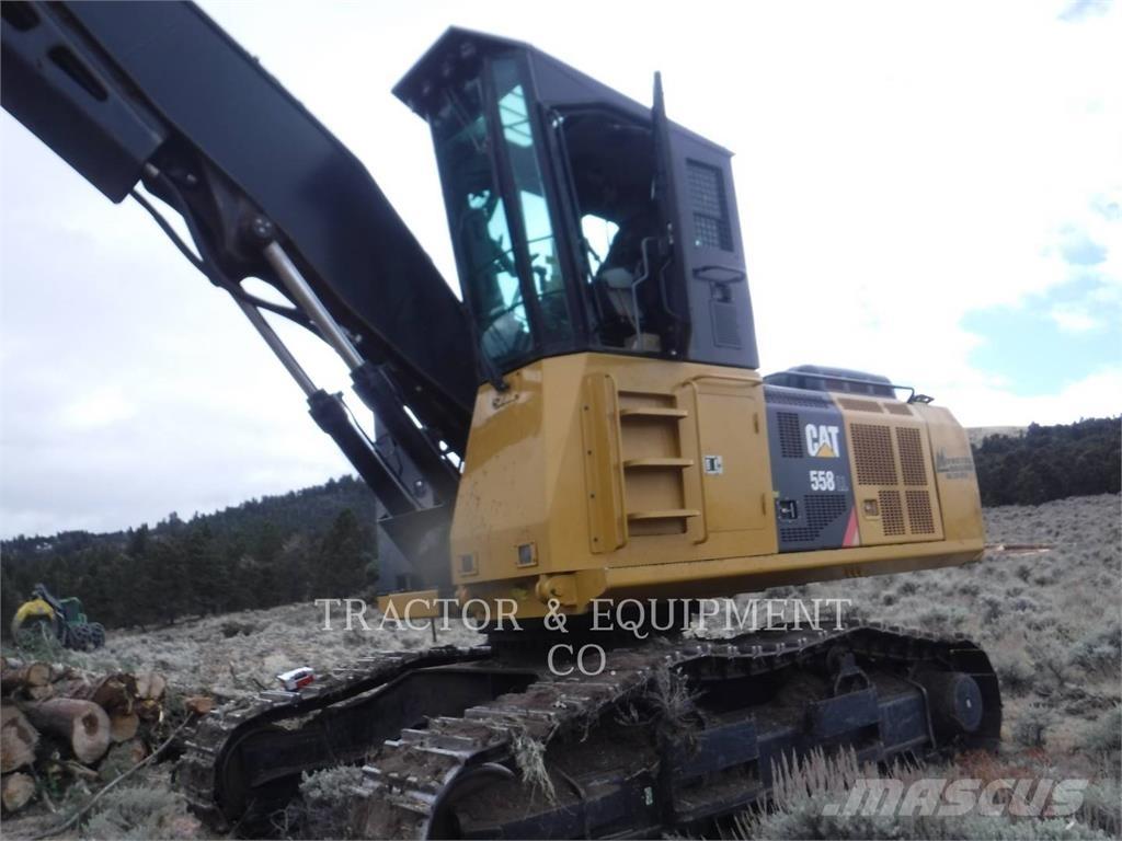 CAT 558FM LL Lesní traktory