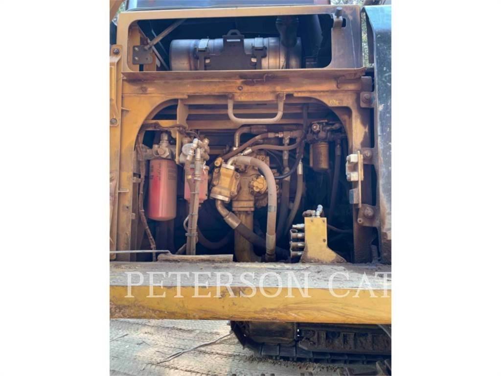 CAT 568 Lesní traktory