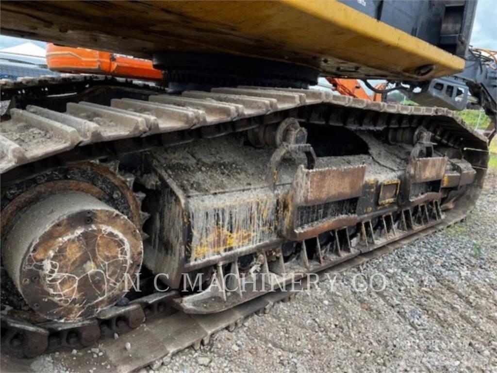CAT 568FM LL Lesní traktory