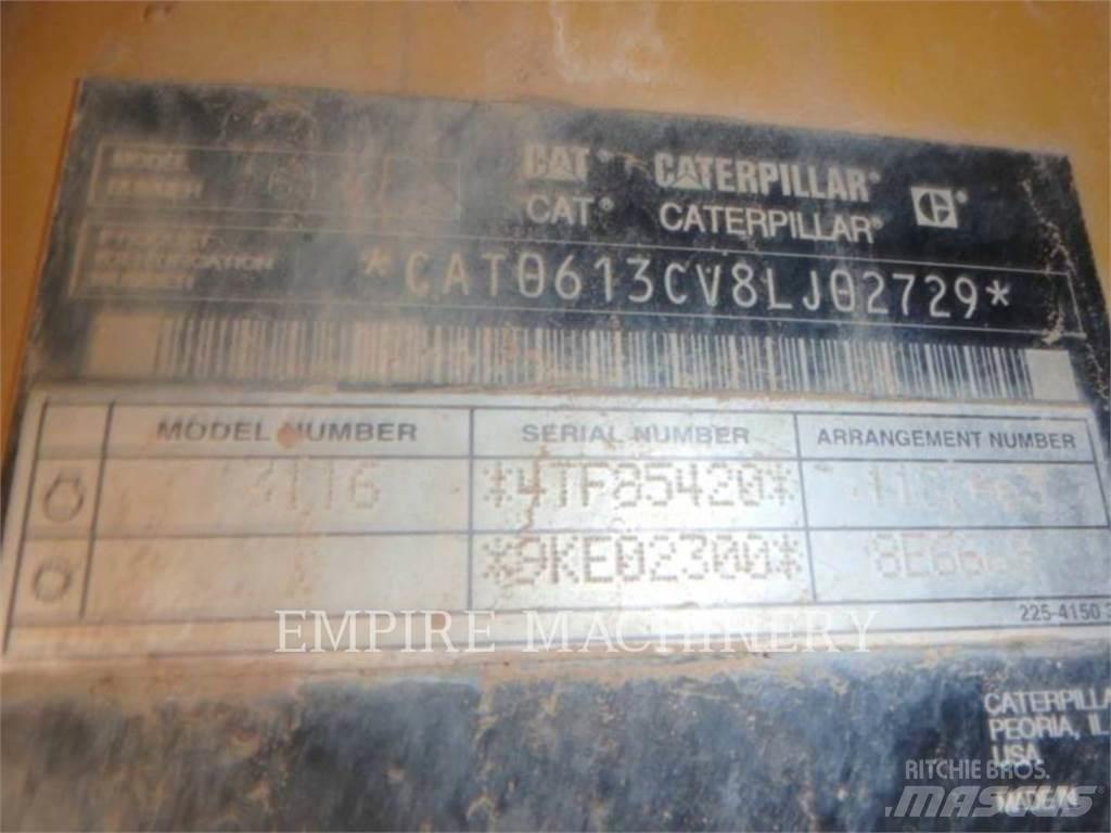 CAT 613C Skrejpry