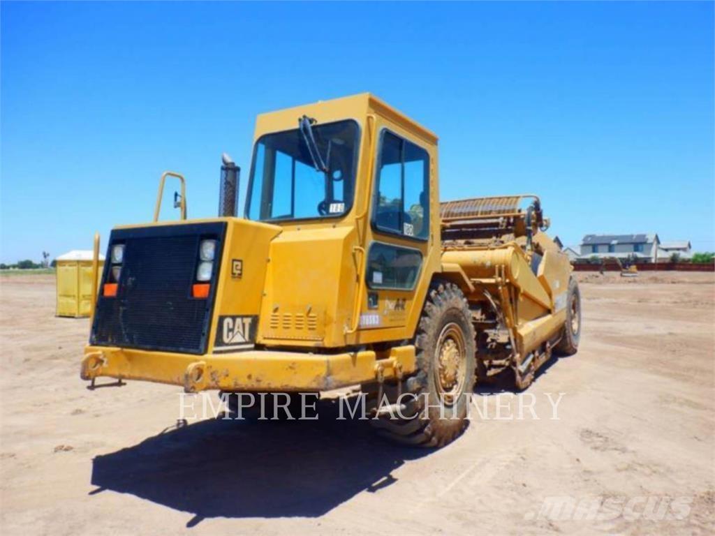 CAT 613C Skrejpry