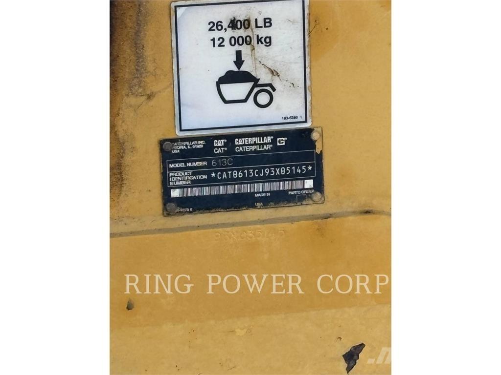 CAT 613C Skrejpry