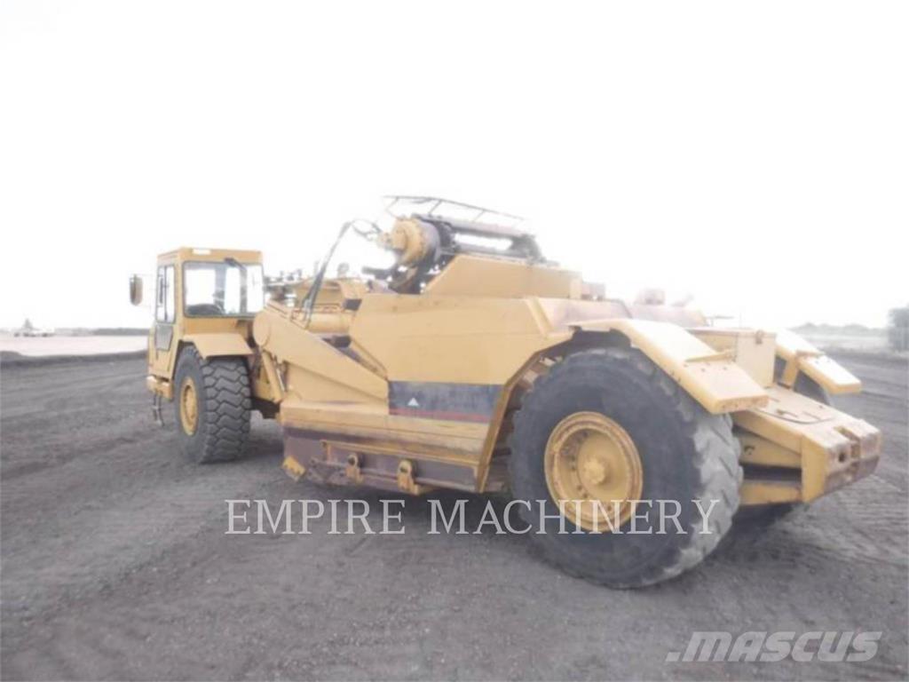 CAT 613C Skrejpry