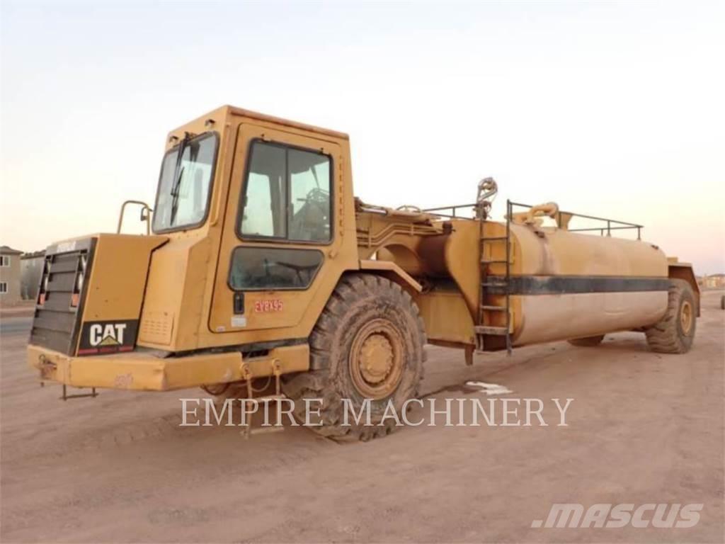 CAT 613C WW Cisterny na vodu