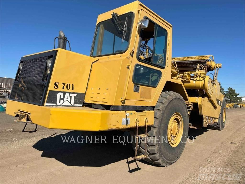 CAT 615C II Skrejpry