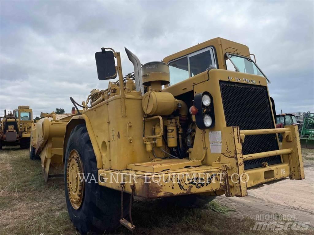 CAT 621B WW Cisterny na vodu