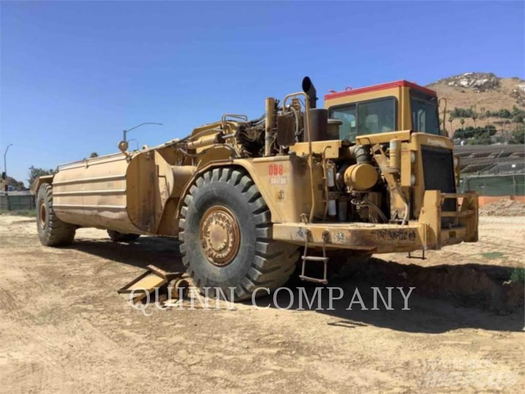 CAT 621F Skrejpry