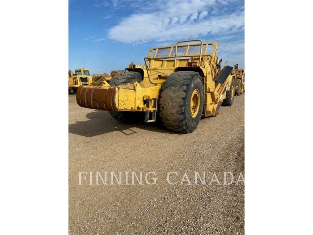CAT 621G Skrejpry
