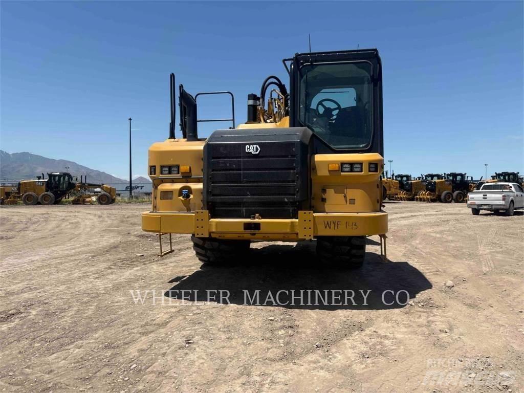 CAT 623 Skrejpry