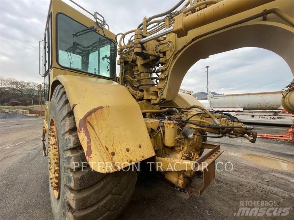 CAT 623E Skrejpry