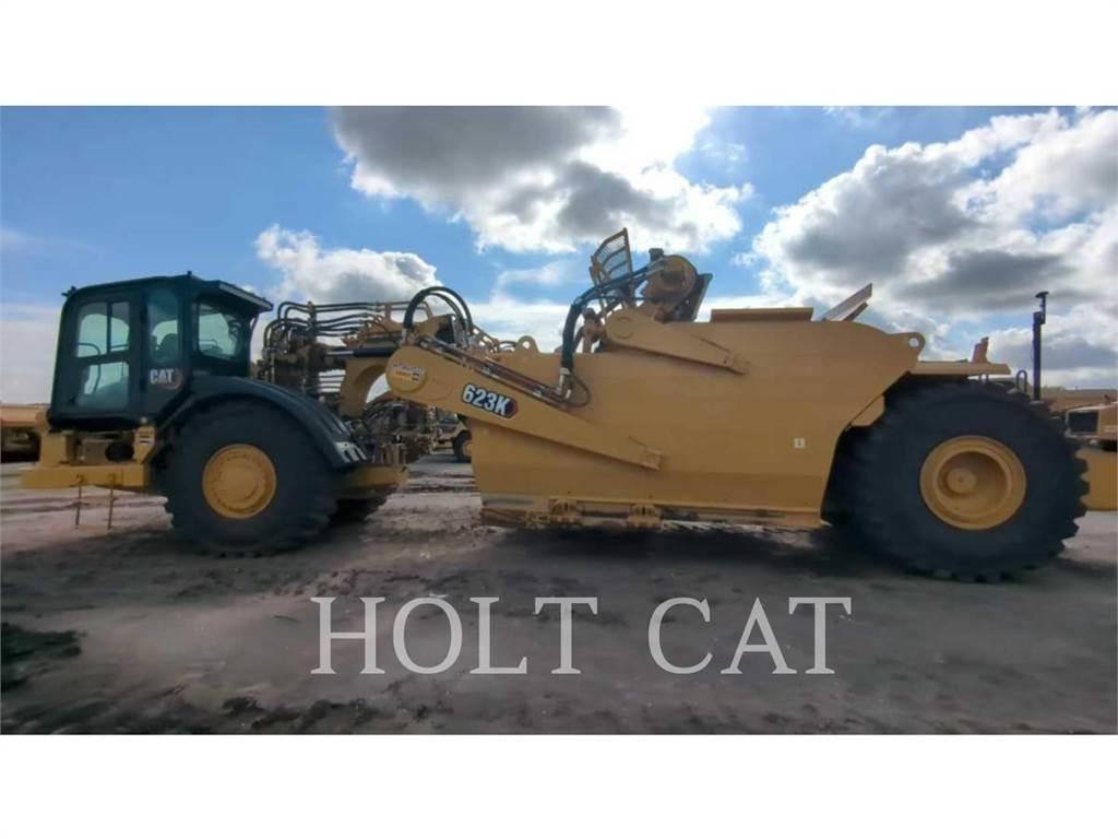 CAT 623K Skrejpry