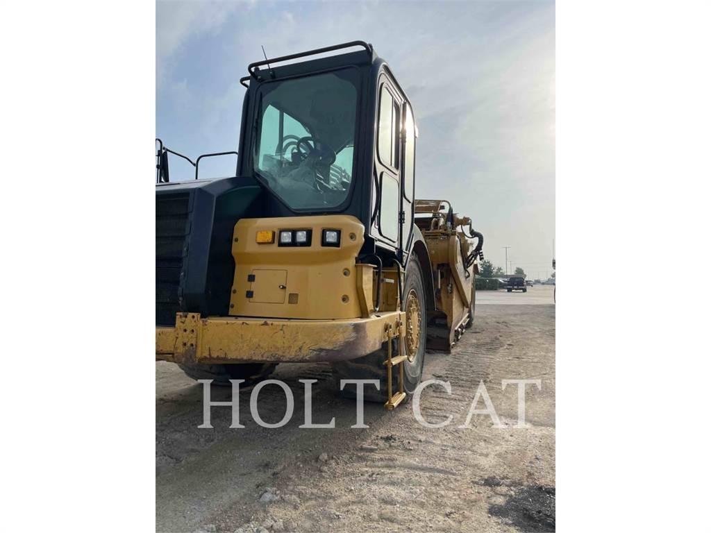 CAT 623K Skrejpry