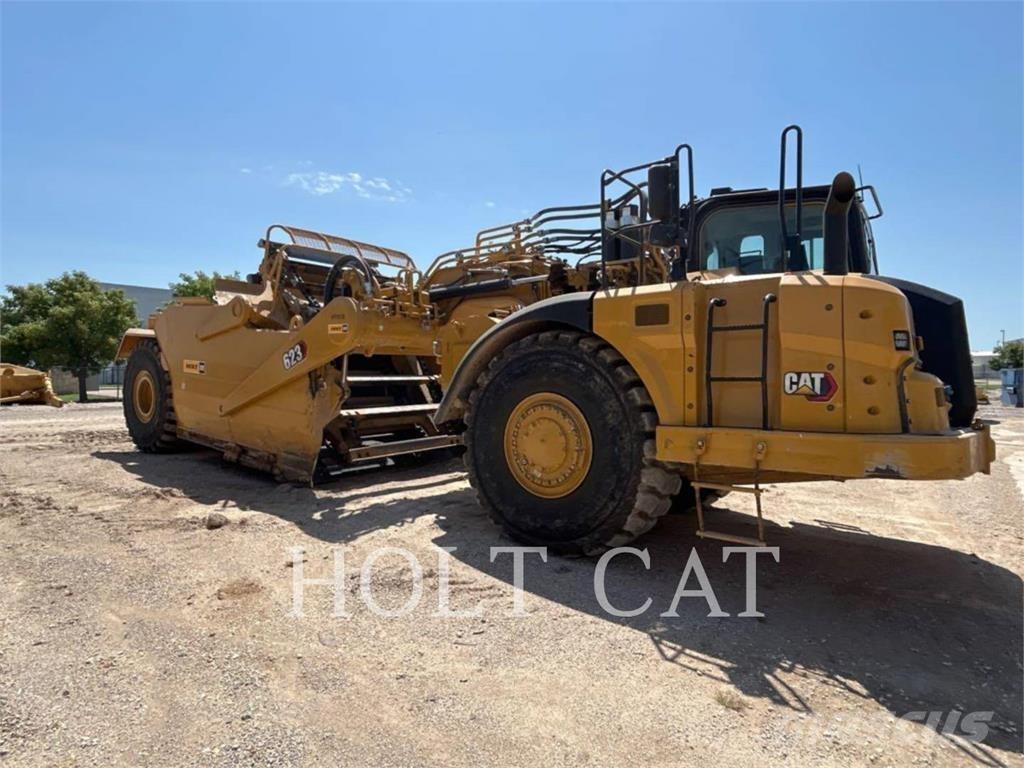 CAT 623K Skrejpry
