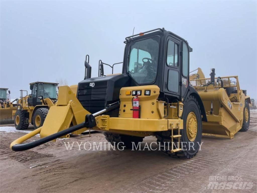 CAT 627K Skrejpry