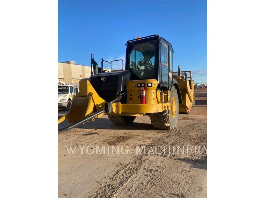 CAT 627K Skrejpry