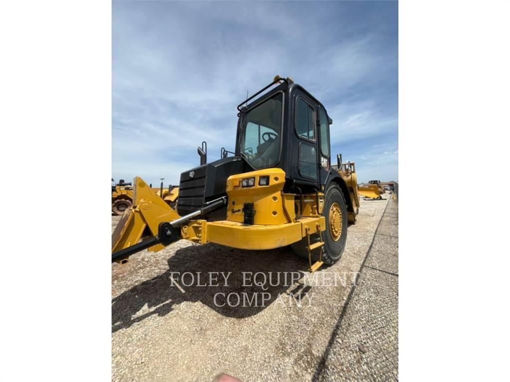 CAT 627K Pásová rýpadla