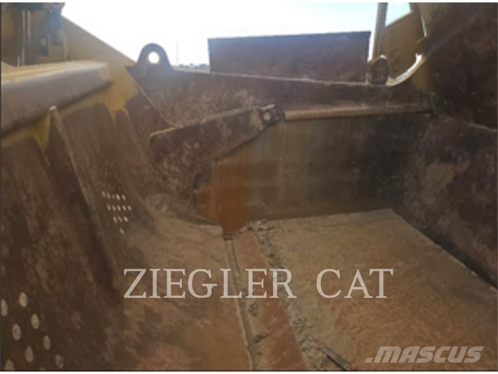 CAT 627K Skrejpry