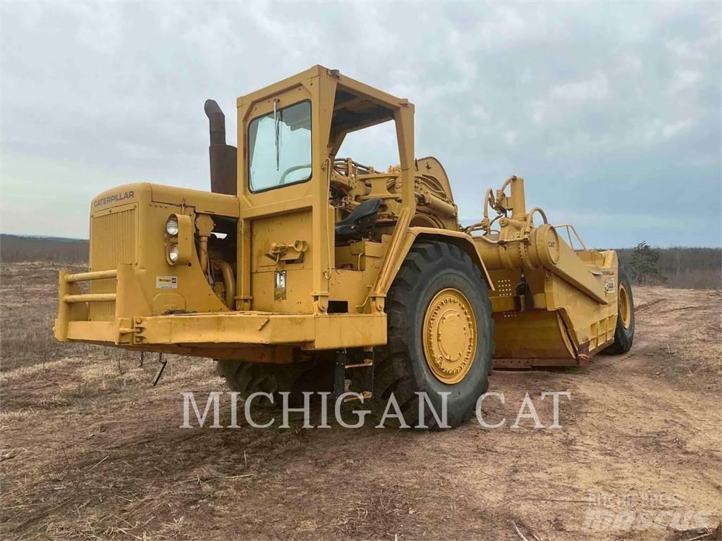 CAT 631C Skrejpry