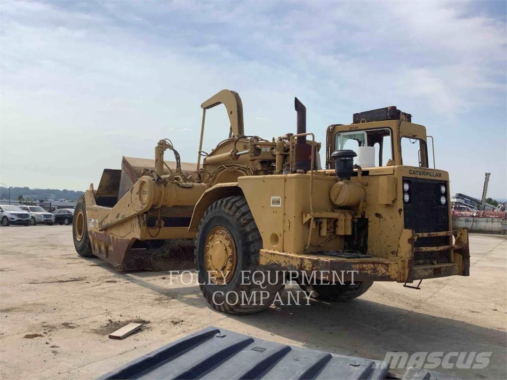 CAT 631D Skrejpry
