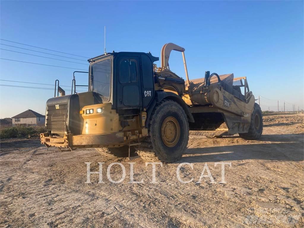 CAT 631K Skrejpry