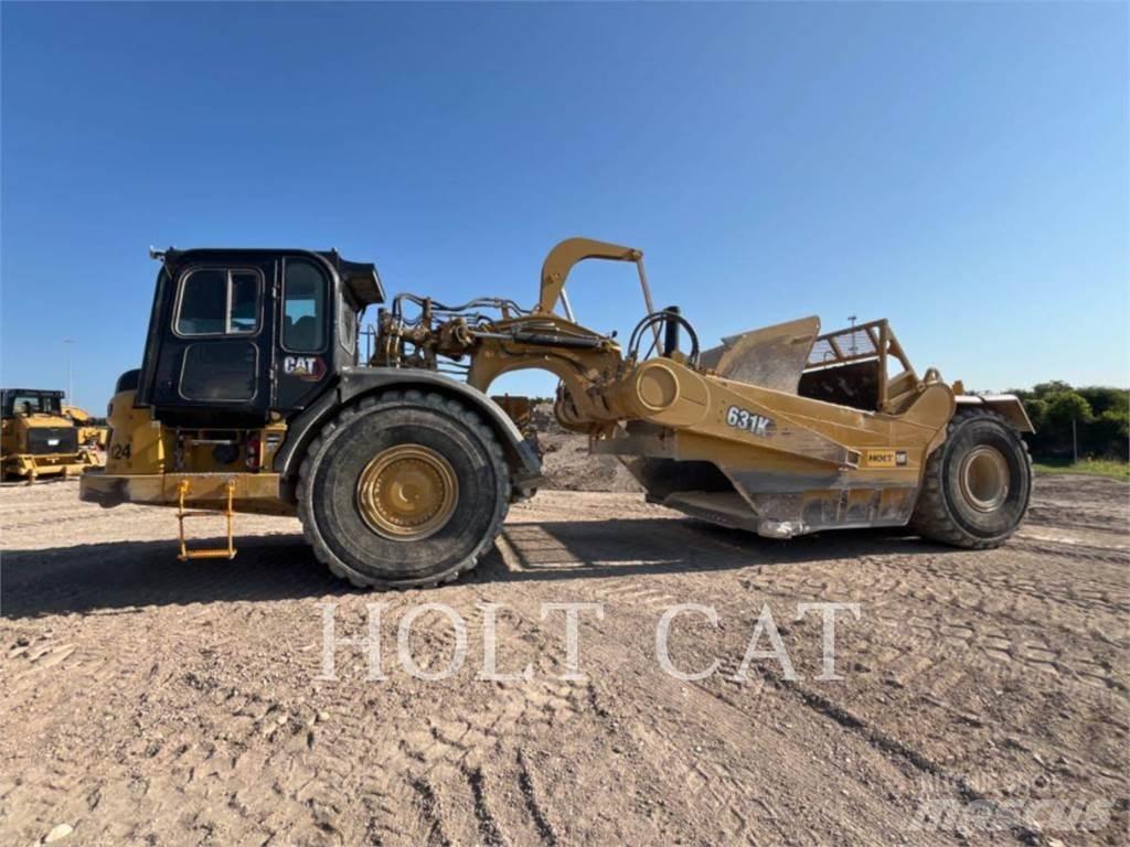 CAT 631K Skrejpry