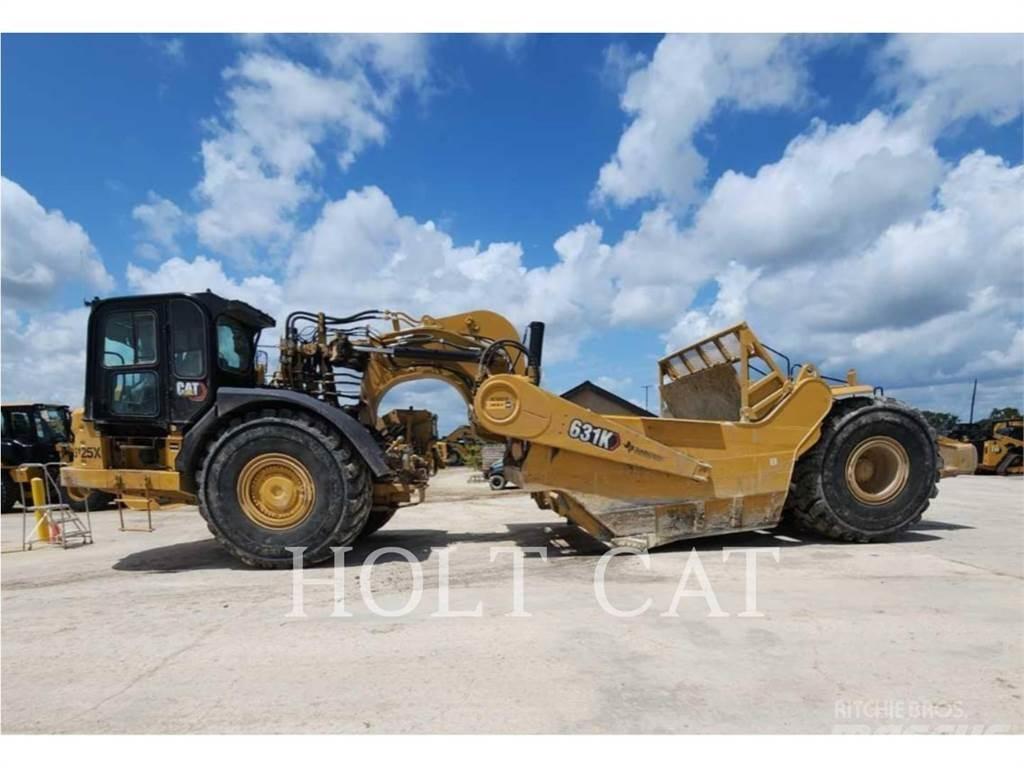CAT 631K Skrejpry
