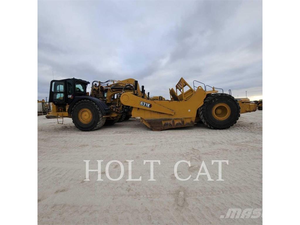 CAT 631K Skrejpry