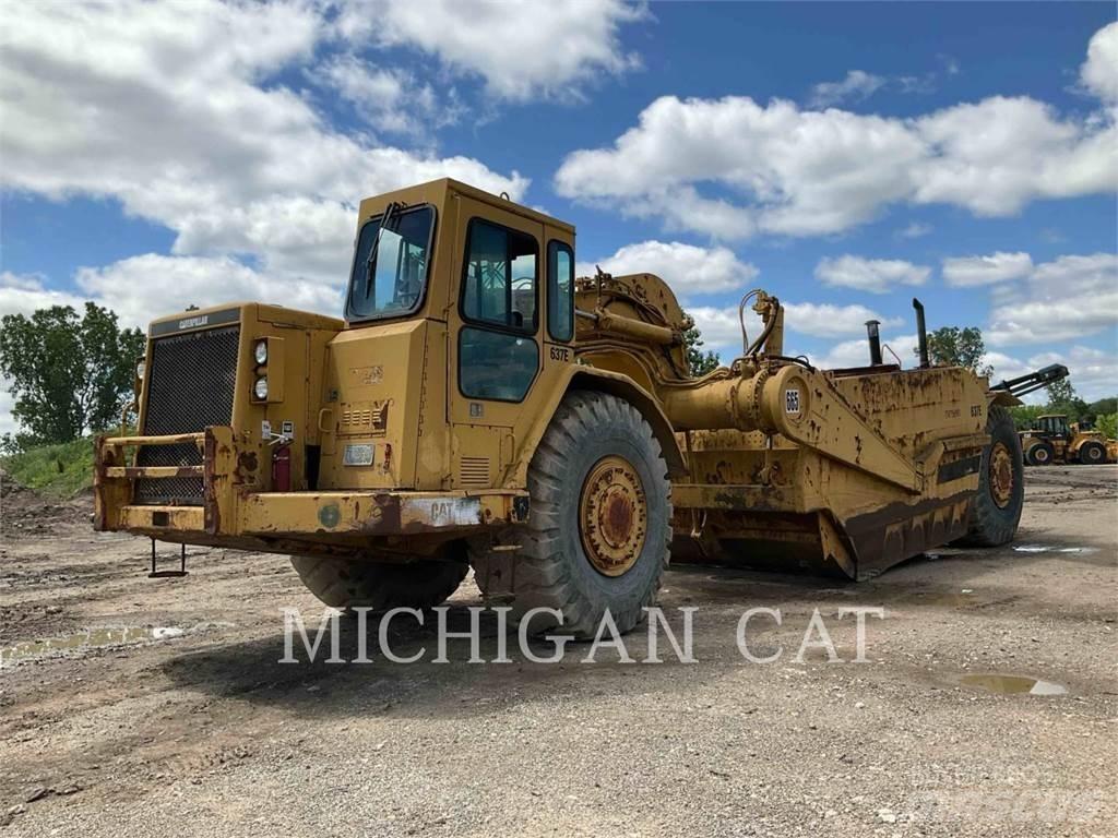 CAT 637E Skrejpry