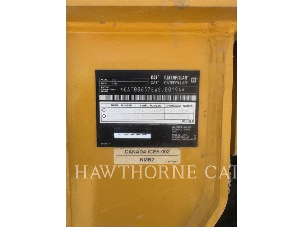 CAT 657 Skrejpry
