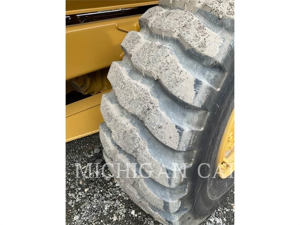 CAT 725 T Kloubové dempry