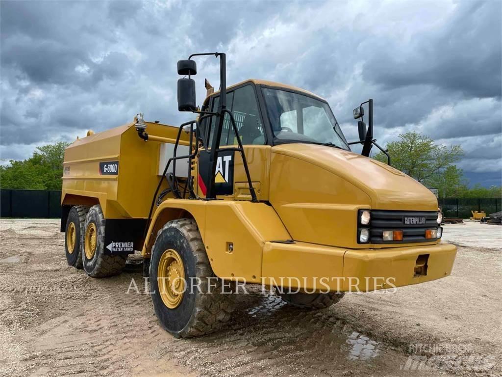 CAT 725 WT Kloubové dempry