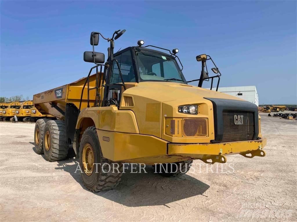 CAT 725C2 Kloubové dempry