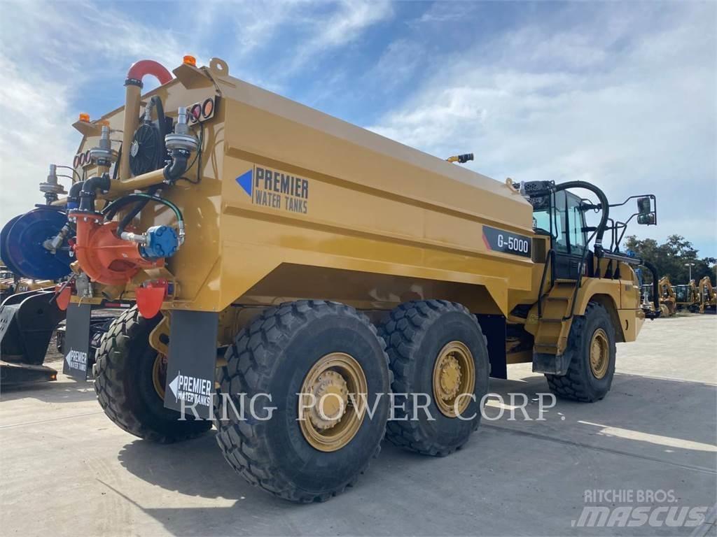CAT 725WW Cisternové vozy
