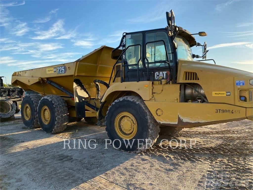 CAT 725WW Cisternové vozy
