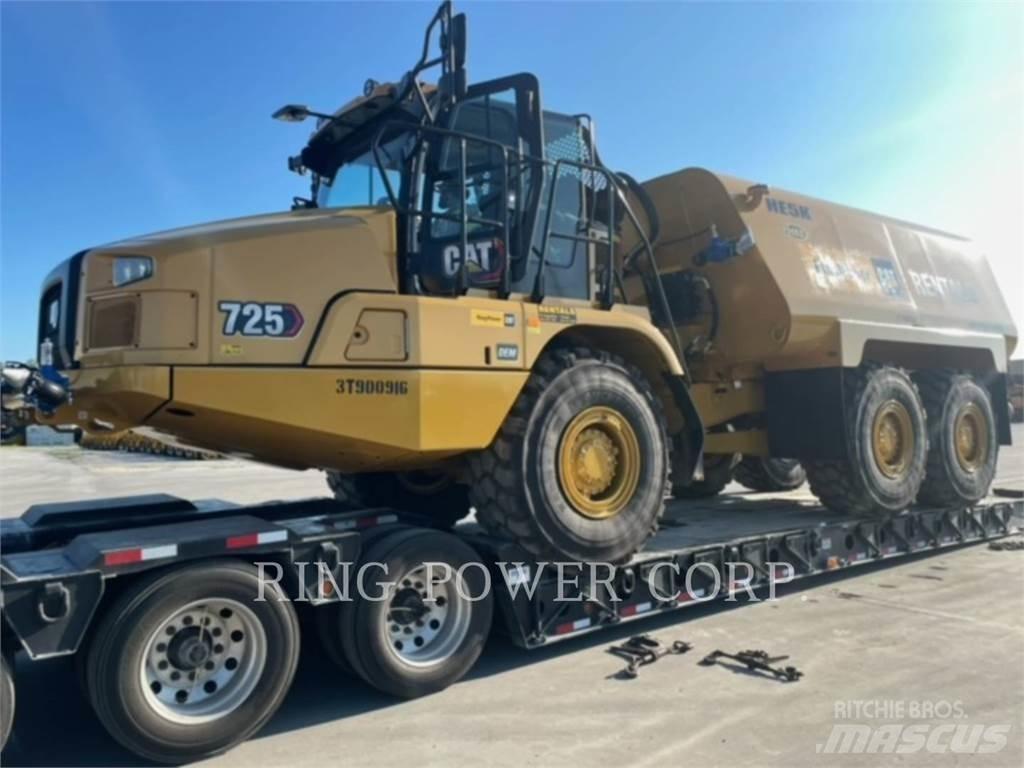CAT 725WW Cisternové vozy
