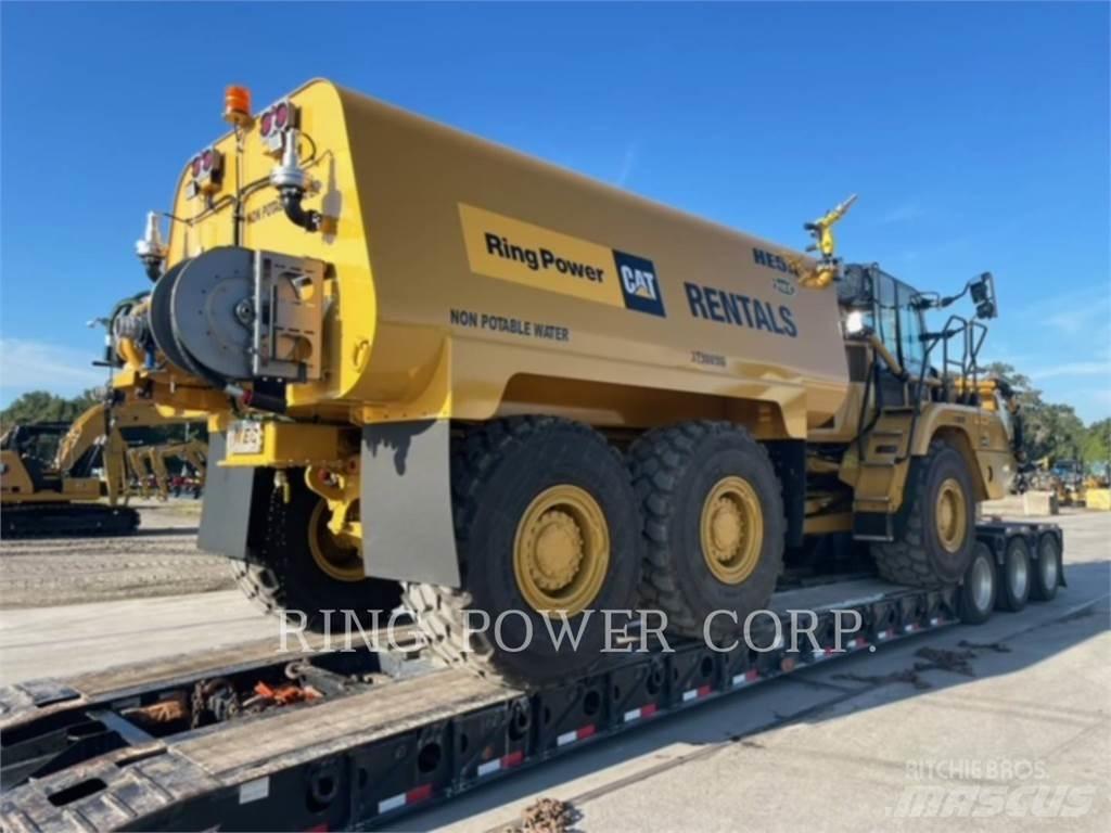CAT 725WW Cisternové vozy