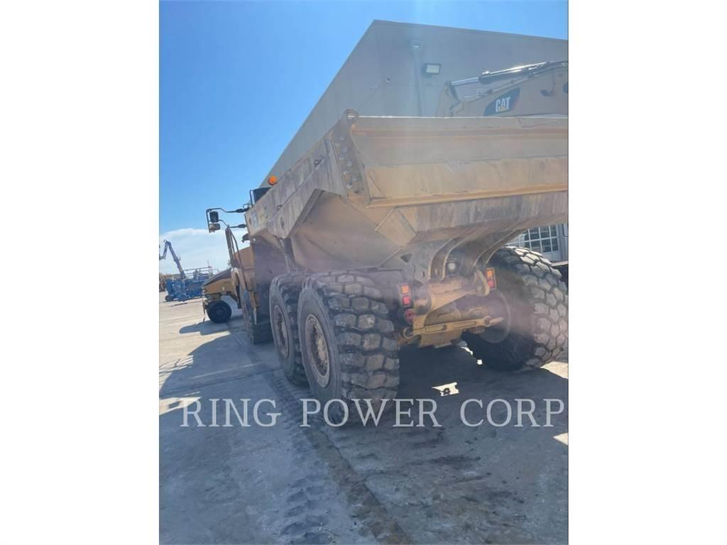 CAT 725WW Cisternové vozy