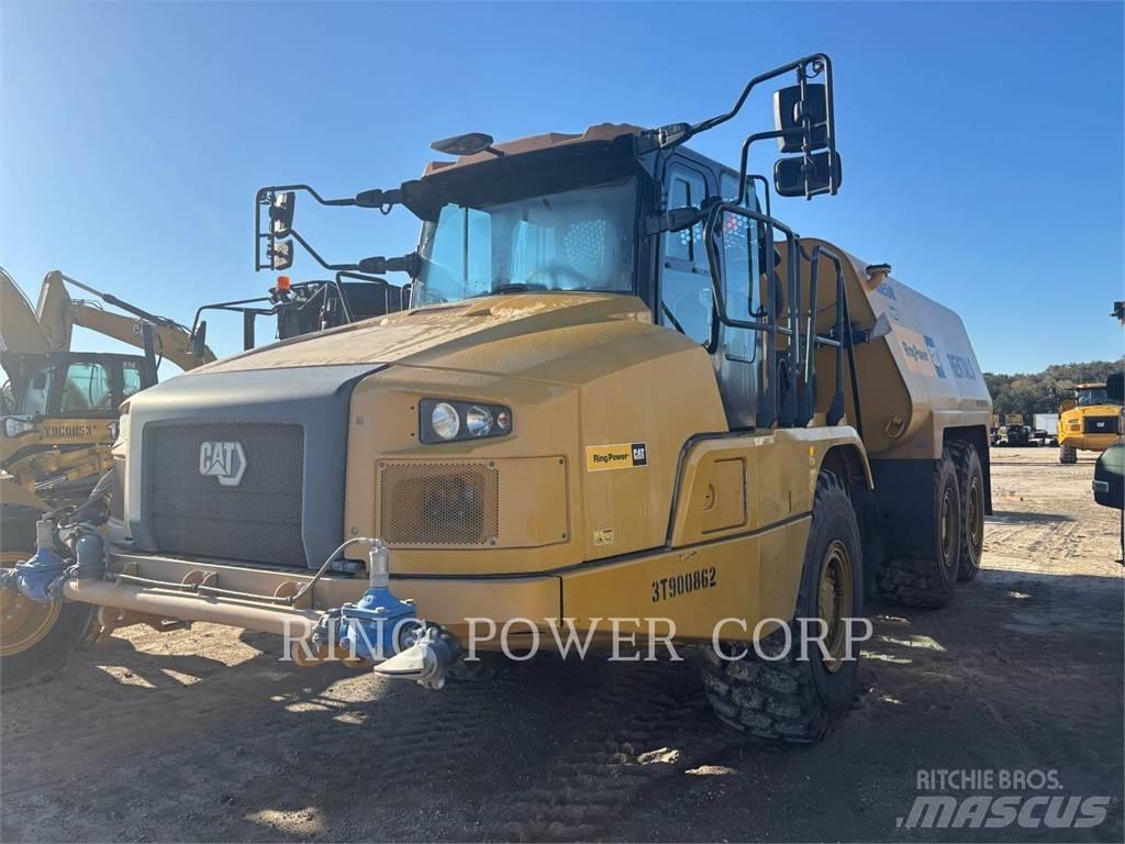CAT 725WW Cisternové vozy