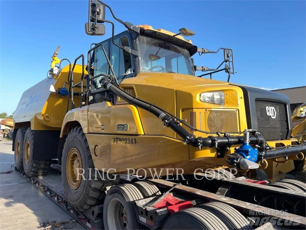 CAT 725WW Cisternové vozy