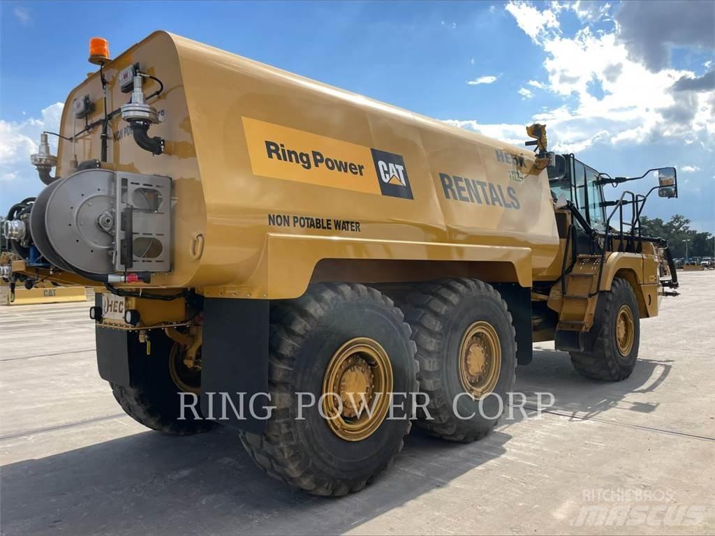 CAT 725WW Cisternové vozy
