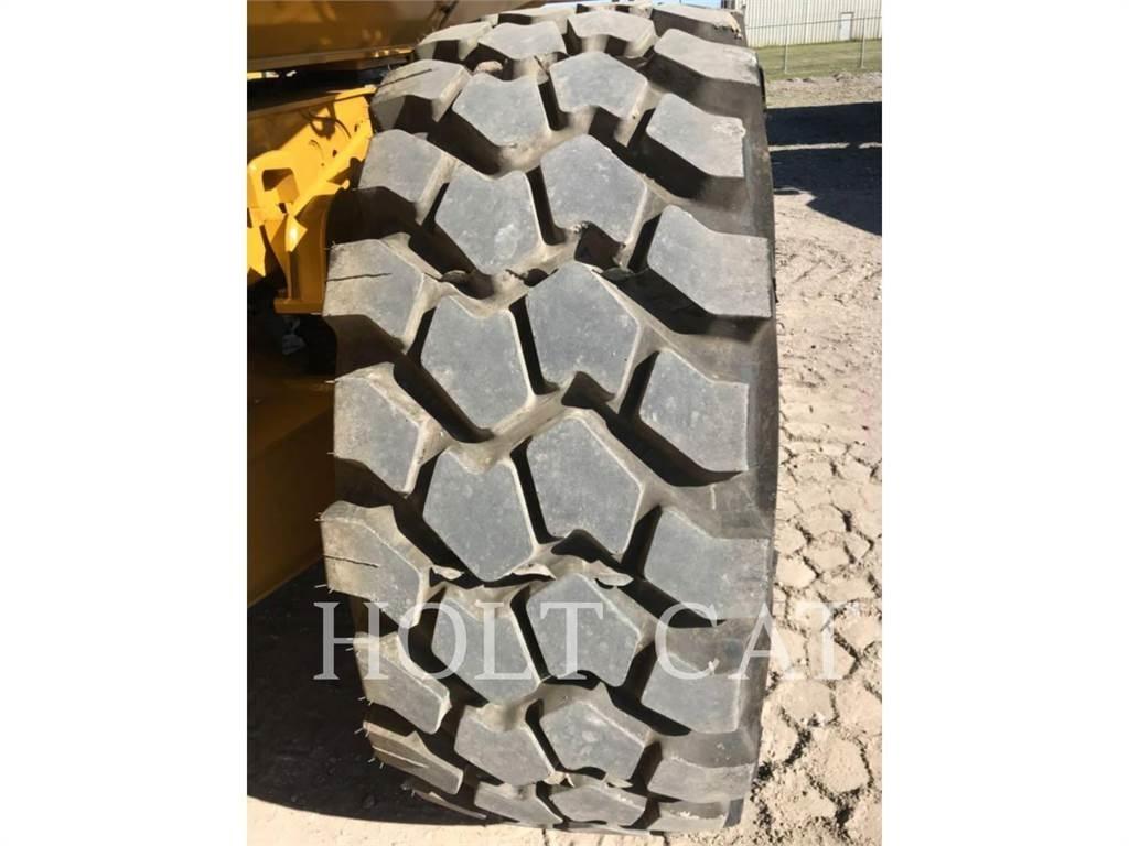 CAT 730 Kloubové dempry